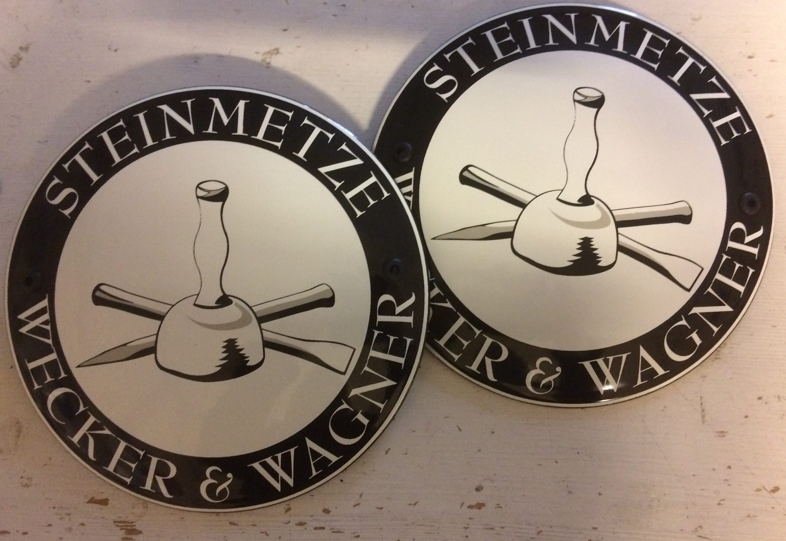 auwaerter-emailschilder-werbeschilder-Steinmetze